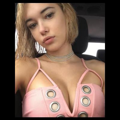 사라 스나이더 (Sarah Snyder) 비키니 몸매