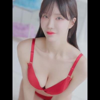 겨우디 흰셔츠 벗고 흰 티셔츠 청바지 룩북 레드 브라 팬티